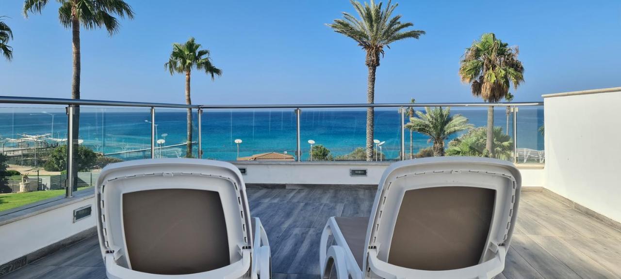 Phaedrus Living: Seafront Luxury Flat Pallini Court 113 Protaras Exterior foto